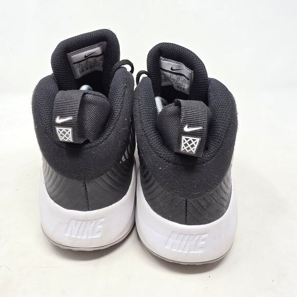 Nike Team Hustle D 9 Basketball Shoes Black White Boys Youth Size 6.5Y Sneakers - Picture 5 of 8